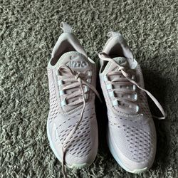 Nike Women Shoes Size 7.5 USED 