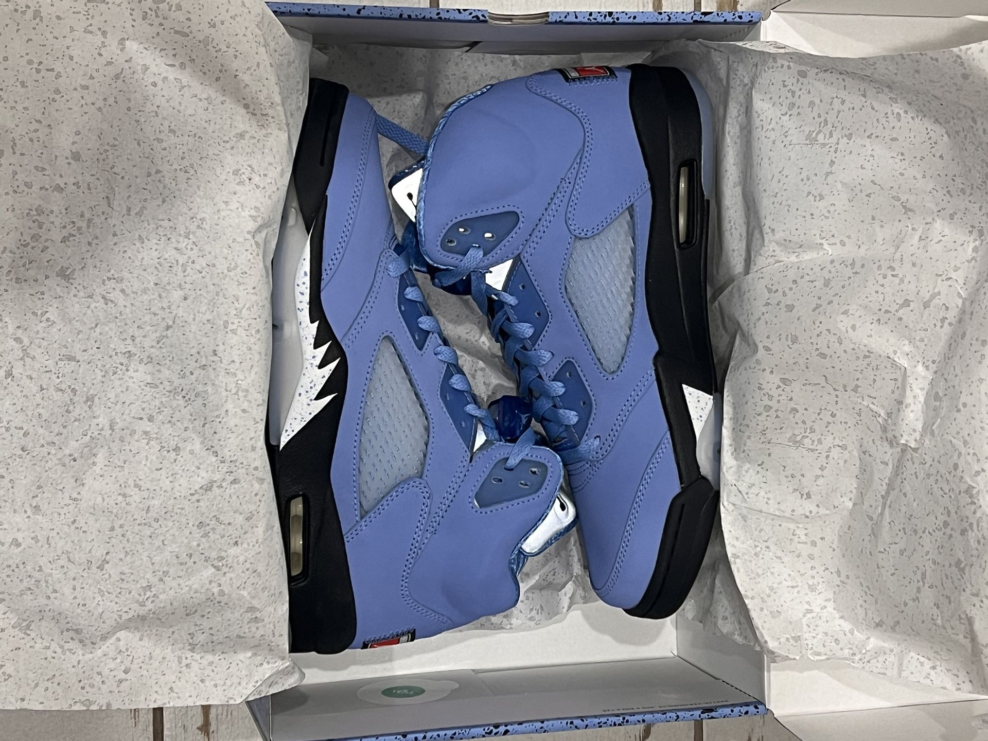 Air Jordan 5 retro UNC