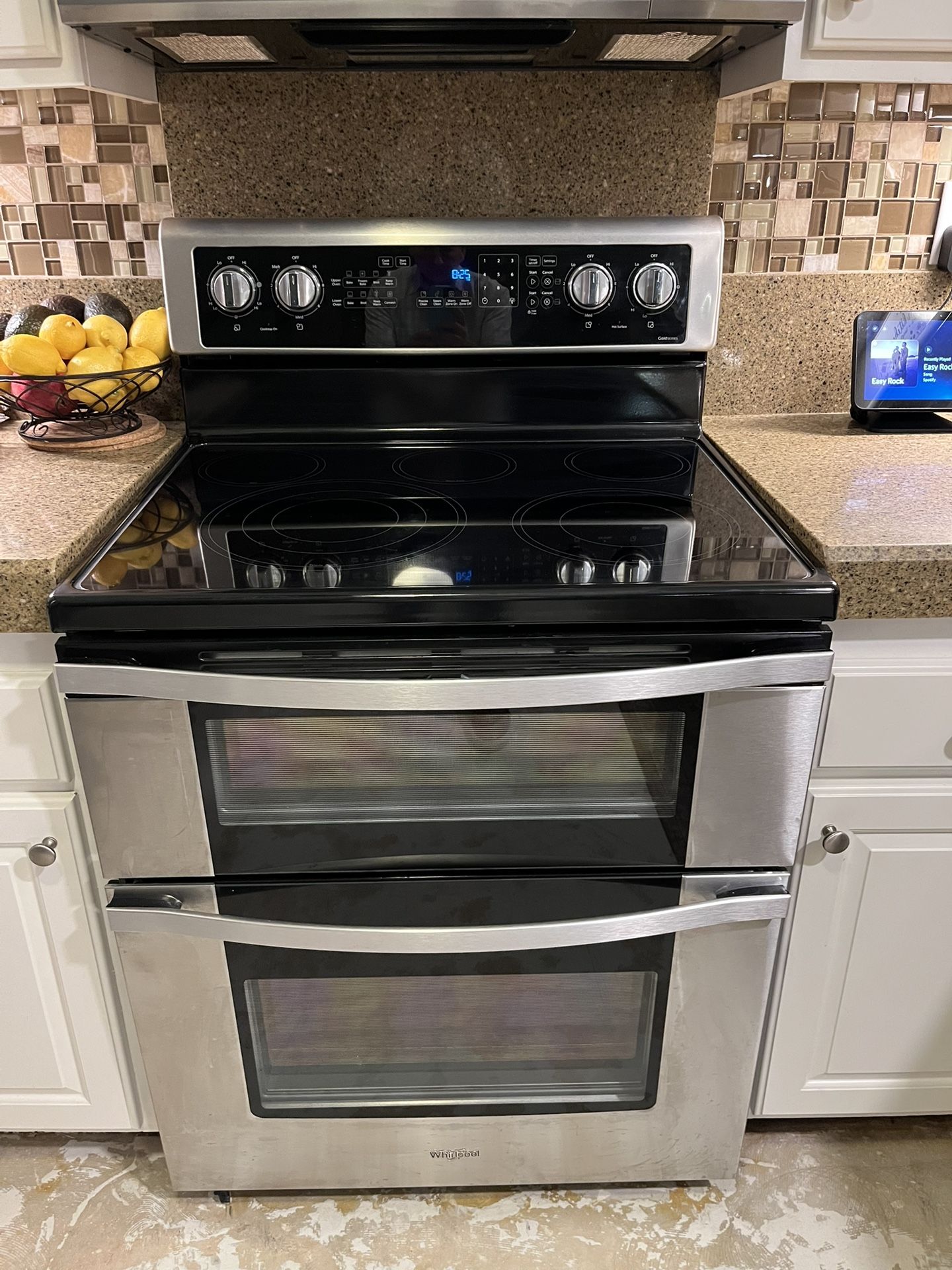 Whirlpool electric Range And 2 Ovens