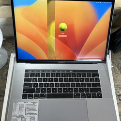 Apple MacBook Pro  Touch Bar 15" i7 16GB 516GB SSD 