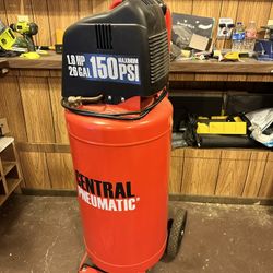 26 Gallon Upright Compressor