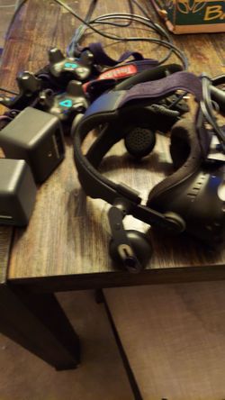 Vive vr and/or gaming laptop black