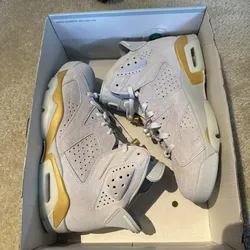 Air jordan 6 size 9.5men11women