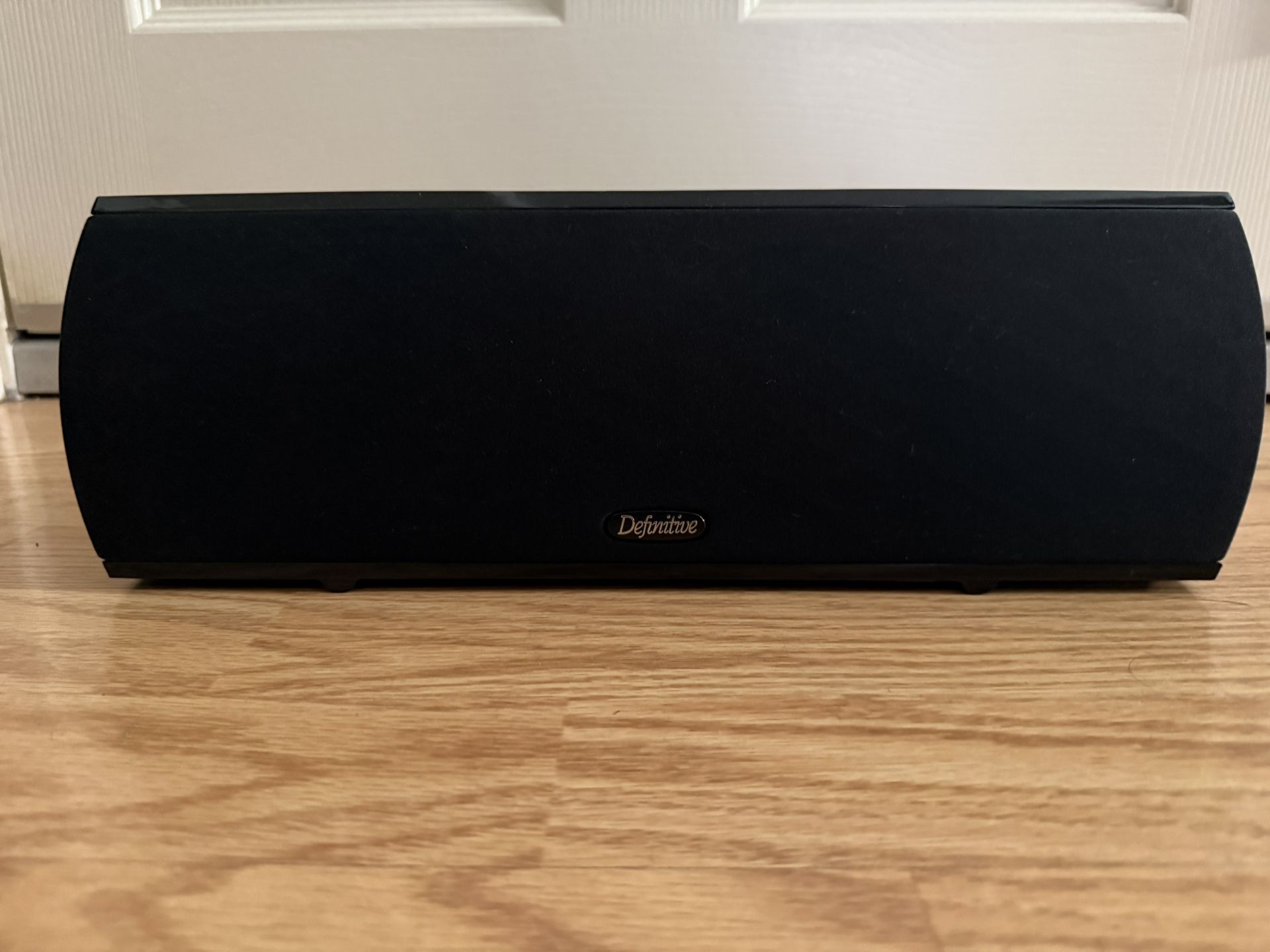Definitive Pro Center 1000 200-Watt Center Channel Speaker (Like New)