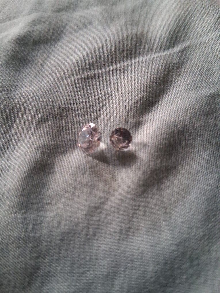 Loose Diamonds