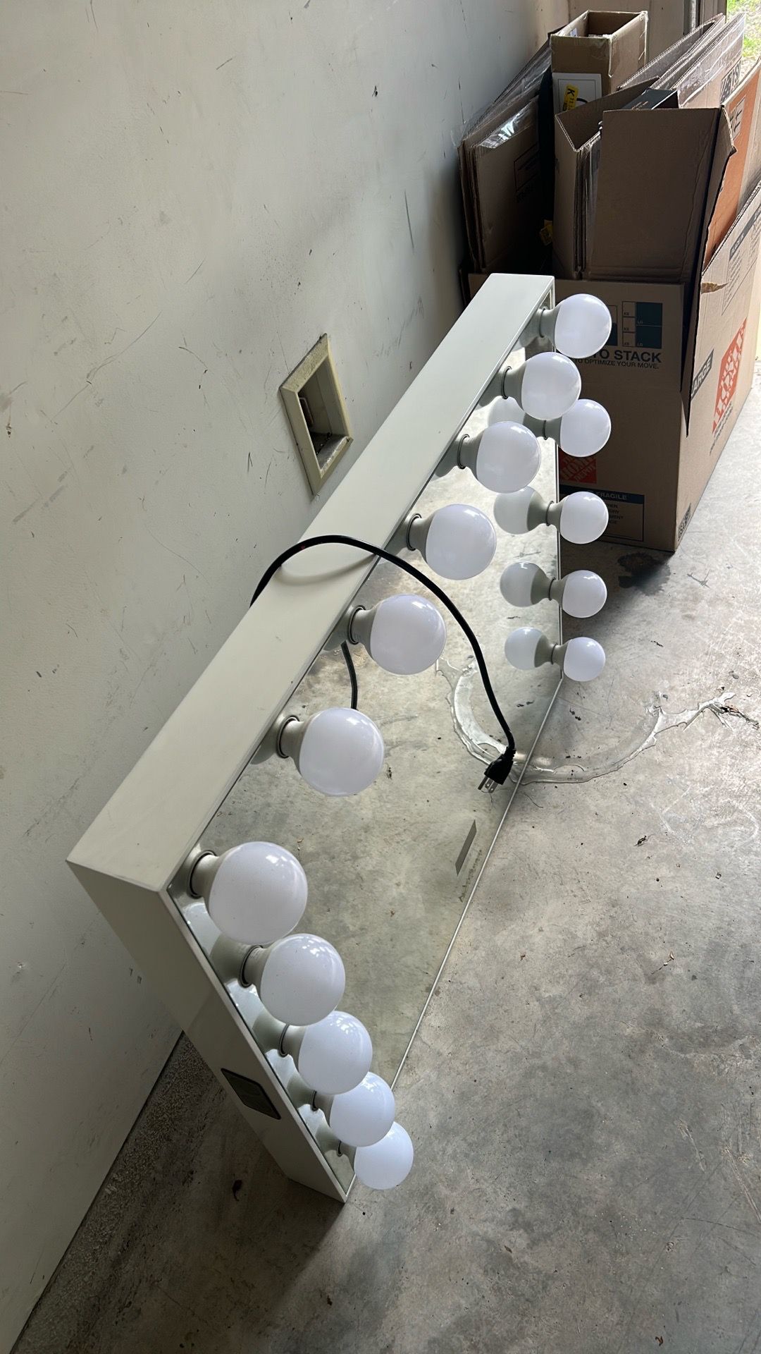Crown vanity mirror