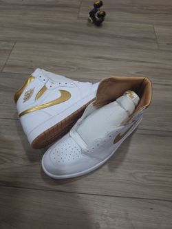 Jordan 1 WhiteGold size