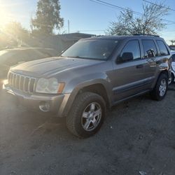 2005 Jeep Grand Cherokee Part Out 0195