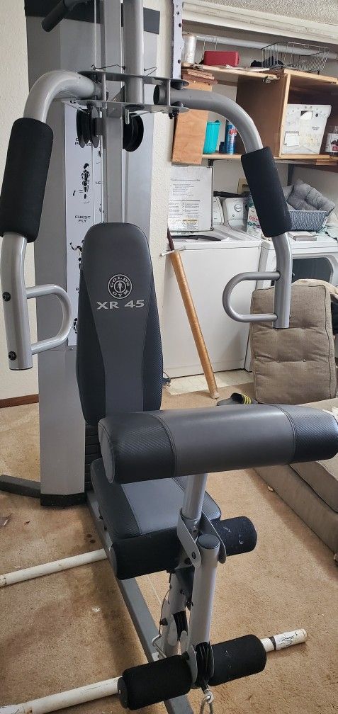 Golds Gym XR 45 Home Gym