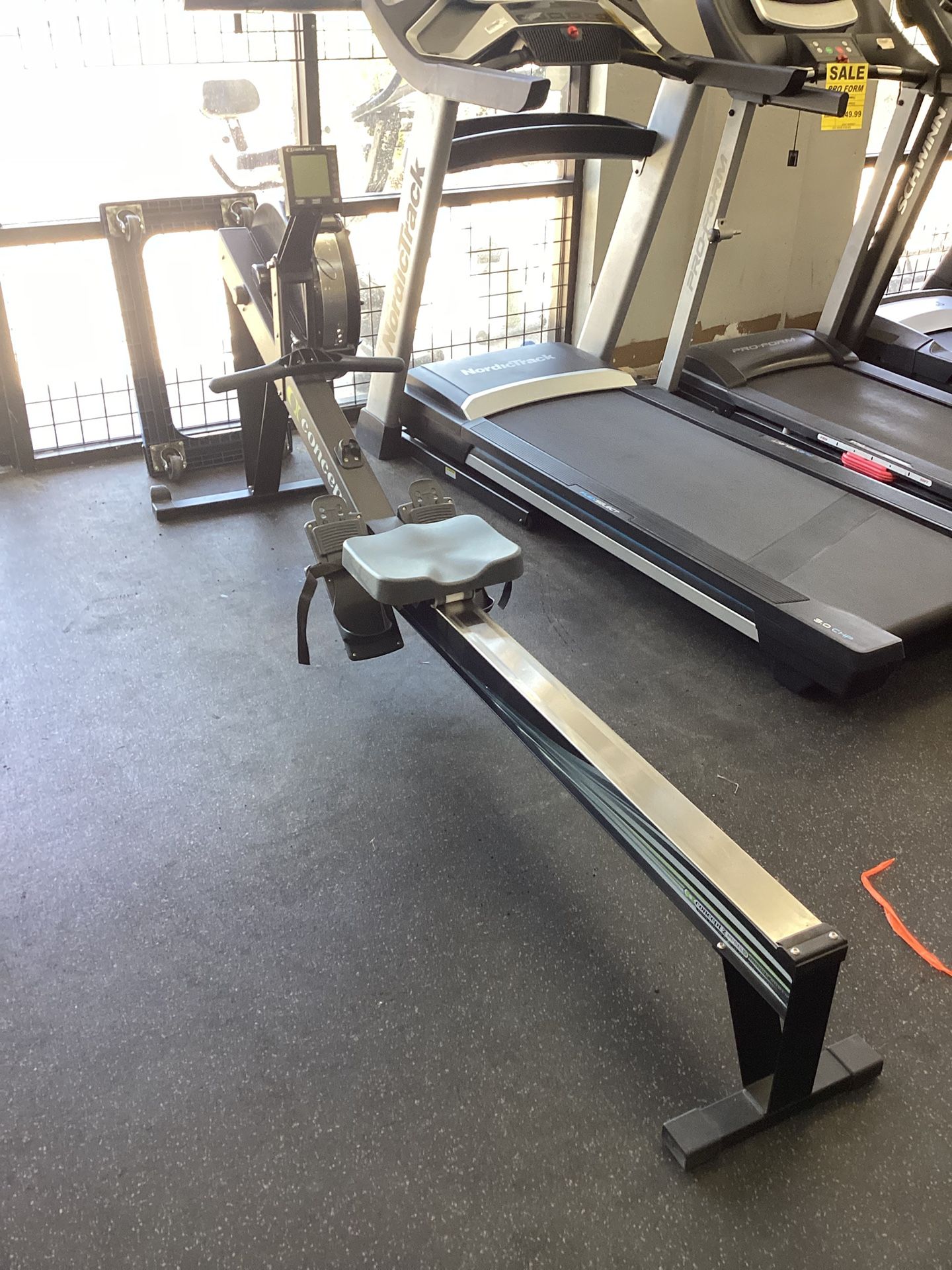 Concept 2 Rowing Machine Model D Excellent Condition With Warranty