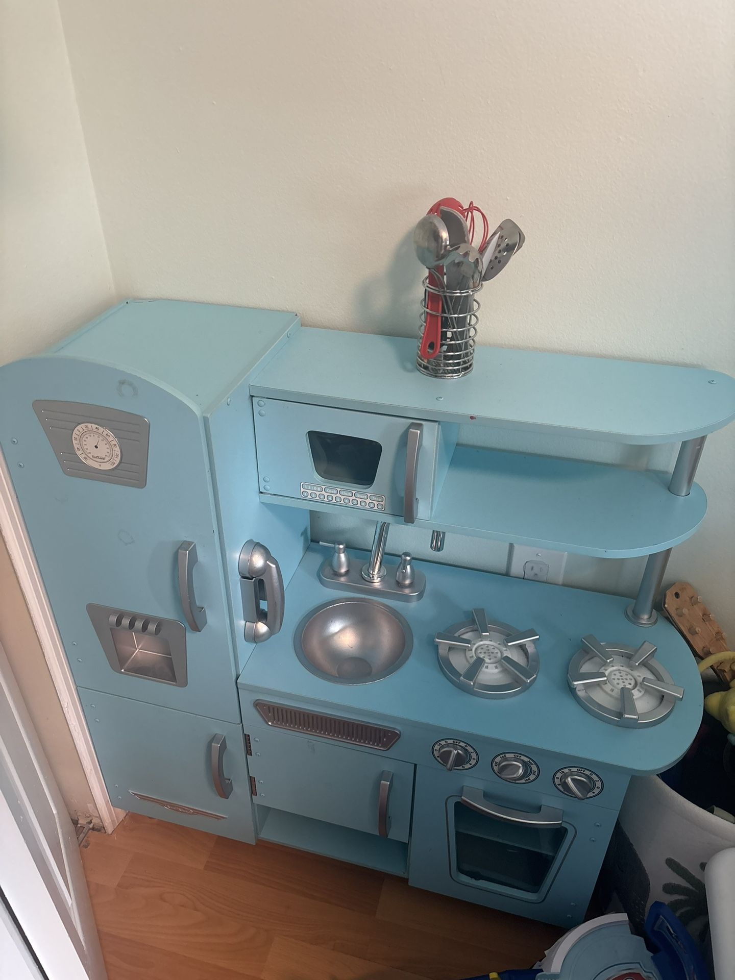 Kids Kitchen