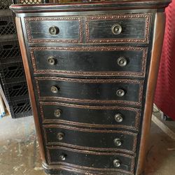 6 Drawer Dresser Wood with Leather Sides