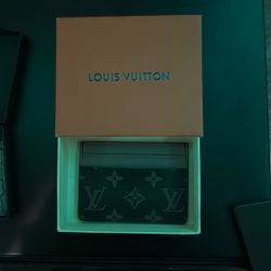 Louis Vuitton Cardholder 