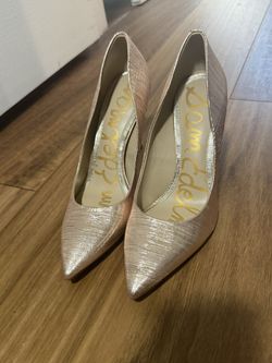 Sam Edelman worn once size 7.5 gold