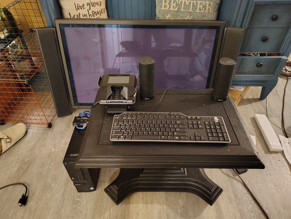 Dell Optiplex Xe2 With The Card Reader 42 In Monitor