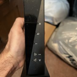 Netgear N300 WiFi Router