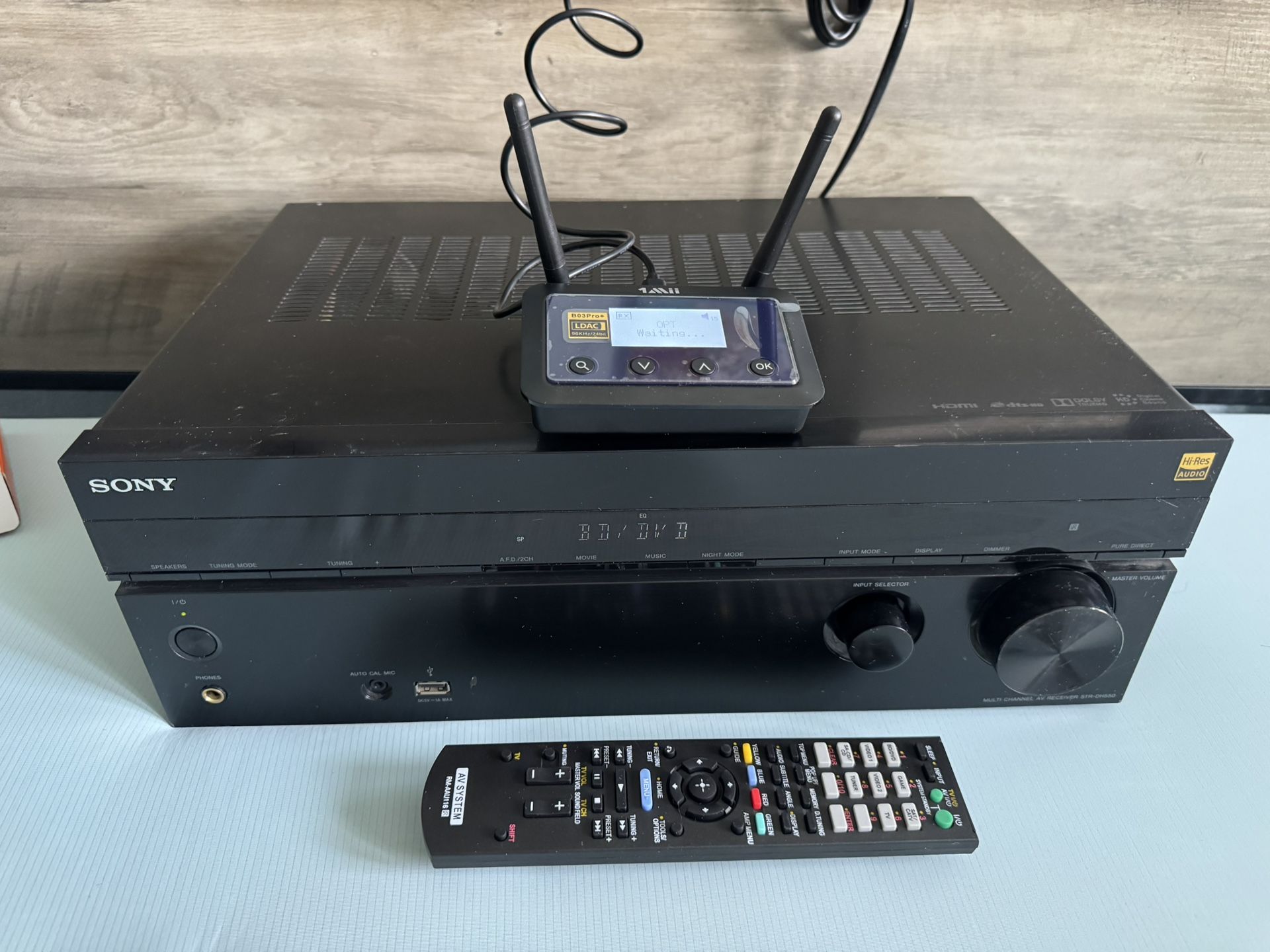 SONY STR-DH550 5.2-channel 3D and 4K HDMI pass-through Home Theater Receiver with NEW Bluetooth Adapter