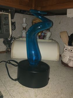 Blue plasma lamp