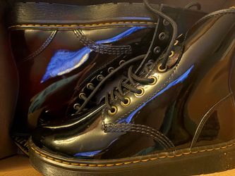 Black shiney new doc martens