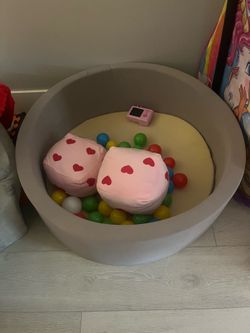 Softplay foam ball pit toddler