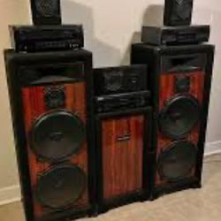 Vintage techwood pro studio 400 watt .