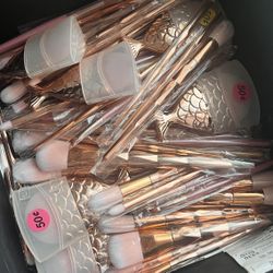 Makeup Brushes