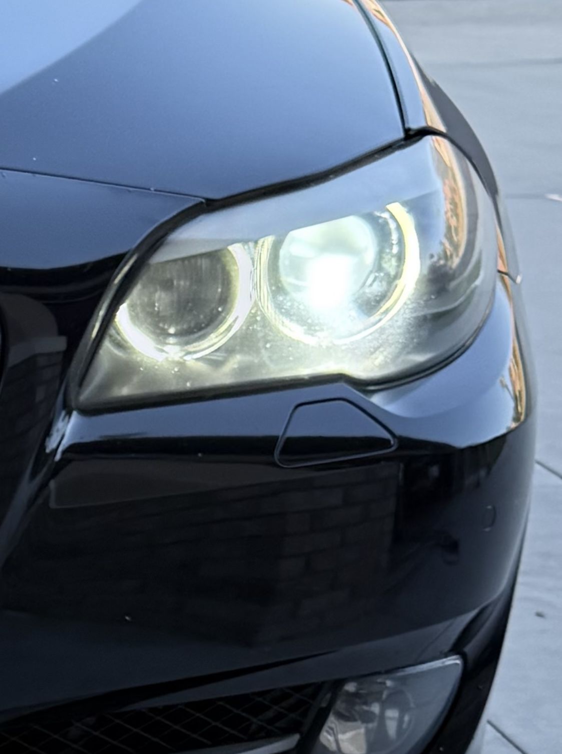 2011 BMW F10 Headlights