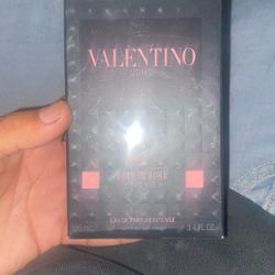 VALENTINO UOMO BORN IN ROMA LADYS PERFUME 