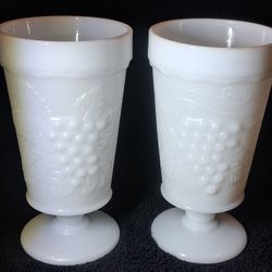 Vintage Milk Glass Tumblers 