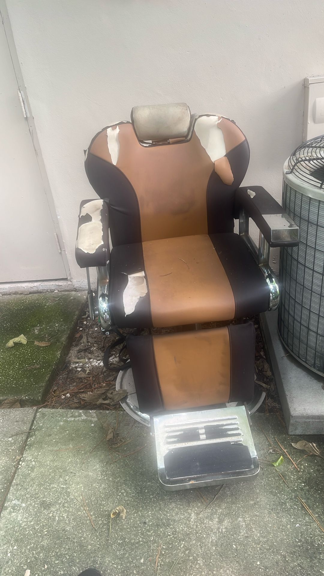 barber chairs