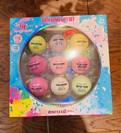 Body & Earth Bath Bomb Gift Set – 9 Scented Bath Bombs – $12