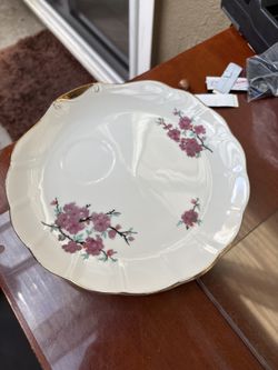Set Of 4 Breakfast/appetizer Plates In Beautiful Designs With Excellent Conditions, No Chips, No Cracks