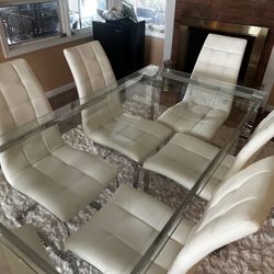 Dinning Table 