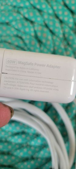 Apple 60W MagSafe Power Adapter A1344