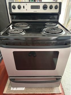 Hotpoint stove