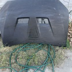 Mitsubishi Lancer Hood