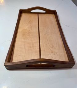 Serving tray