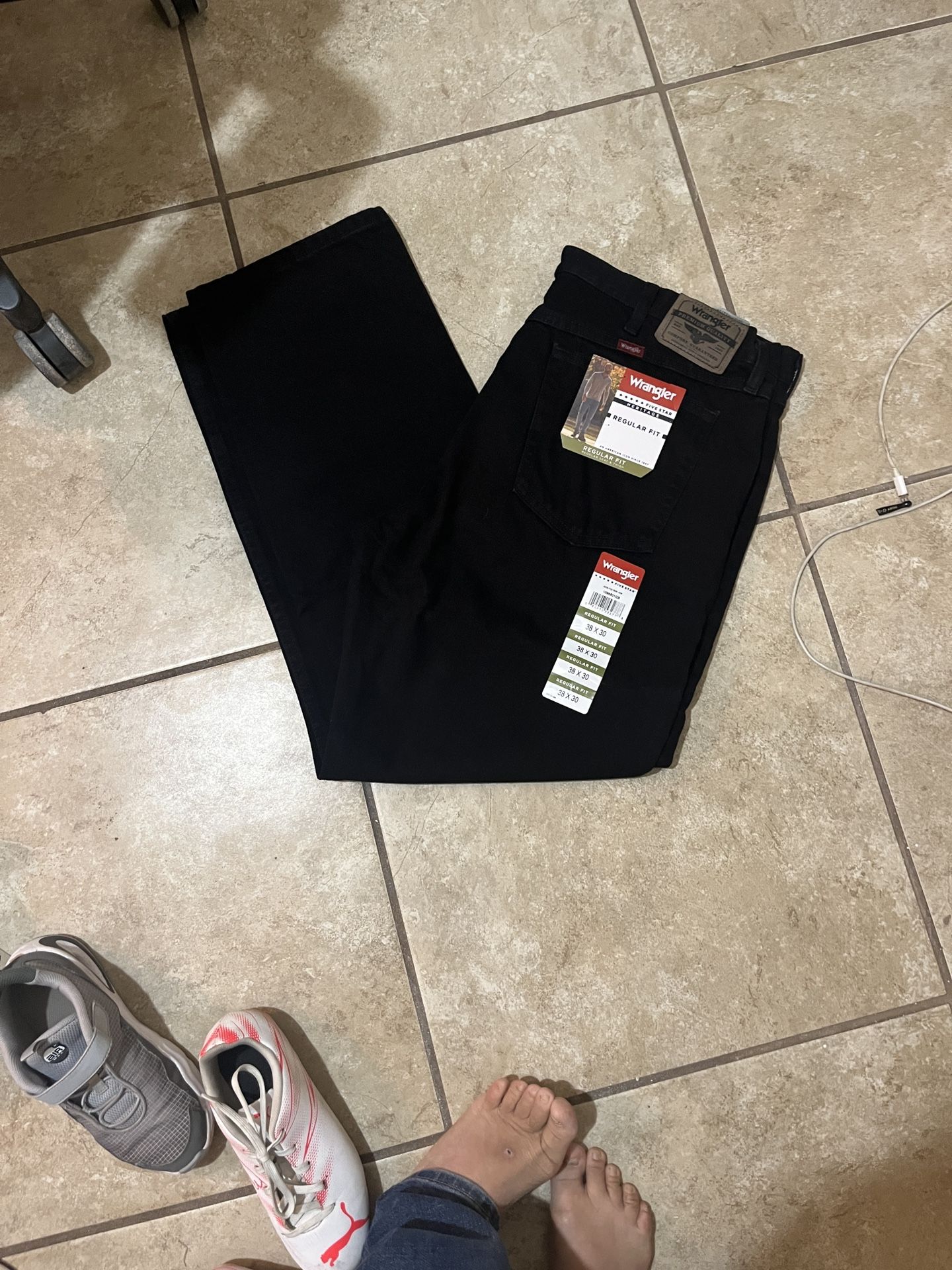 Men’s Wrangler 38x30