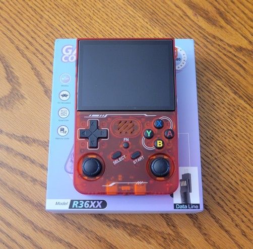 R36XX - Retro Handheld Console Linux System 3.5 Inch IPS Screen - Red - 128GB !!