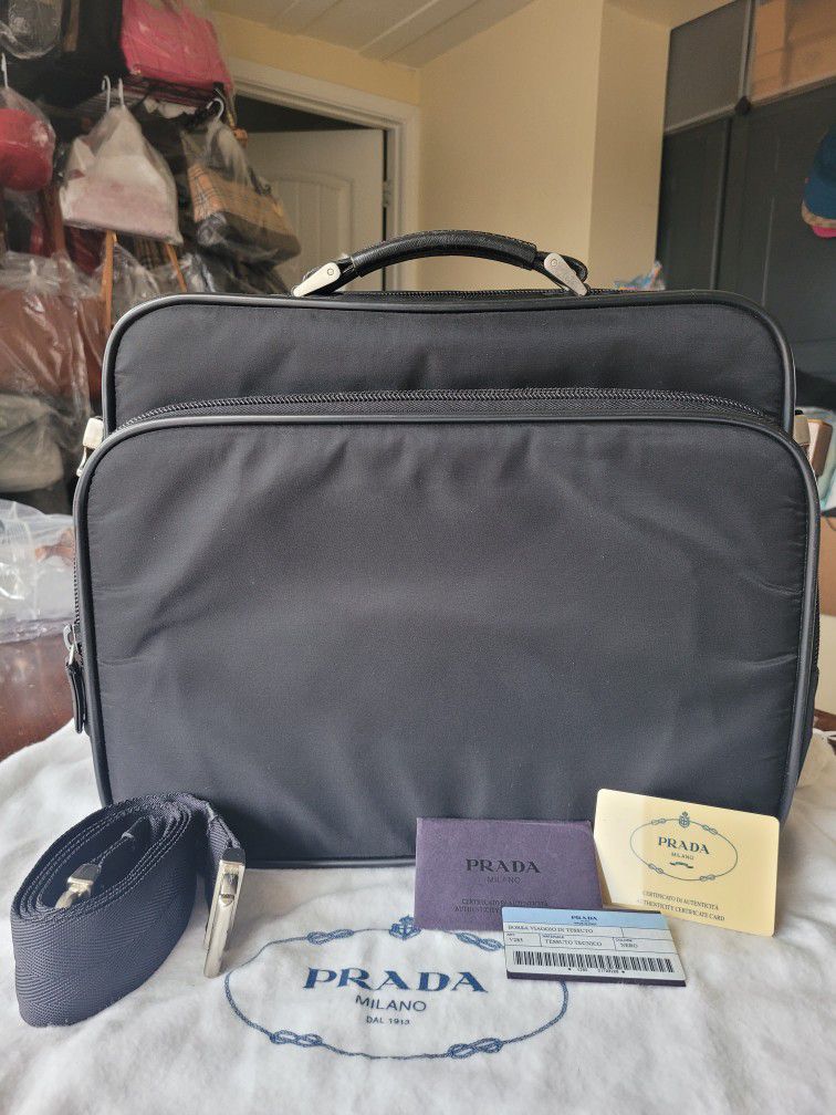 Vintage Prada TESSUTO TECHNICO NERO Nylon 2way Briefcase 💼 USED(PRE-LOVED)