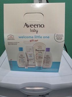 Aveeno Baby welcome gift set, shea moisture Baby, free Disney bottles