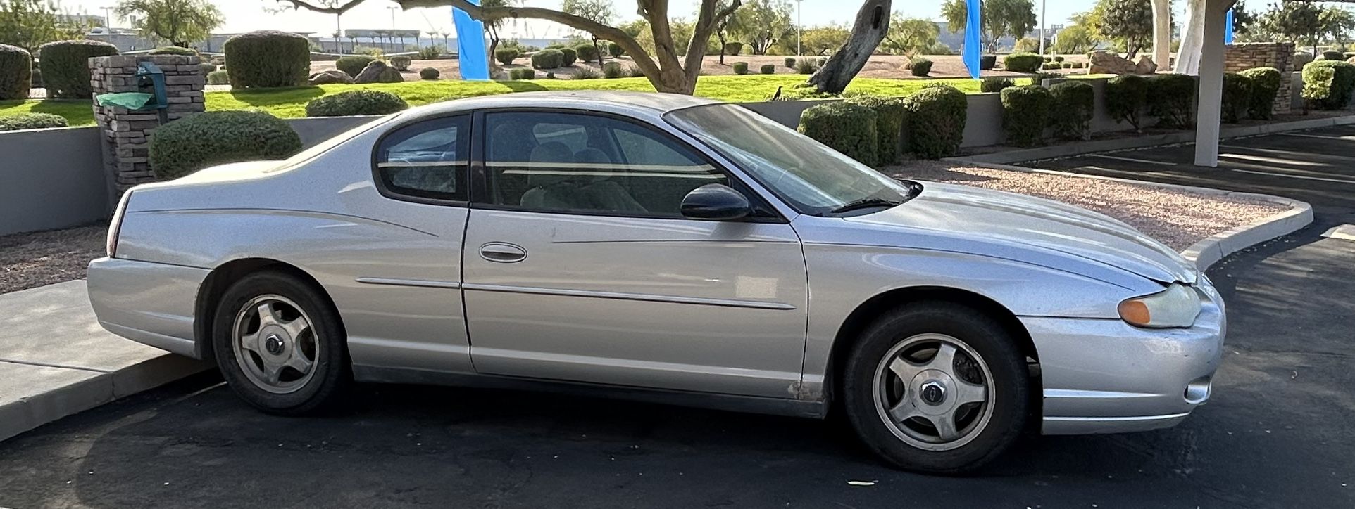 2004 Chevrolet Monte Carlo
