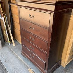 BEAUTIFUL QUEEN SIZE BEDROOM SET