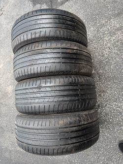 Set of 2 nice Bridgestone Turanza 225/50/18 ( We install & balance)