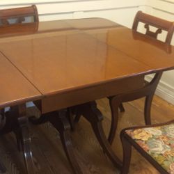 Vintage Dining Table And Chairs 