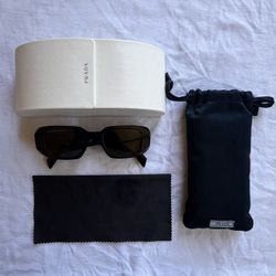 Prada PR 17WS