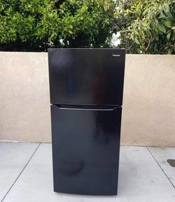 Frigidaire Refrigerator 18cu Ft 30x30x66🚨👍3 MONTHS WARRANTY