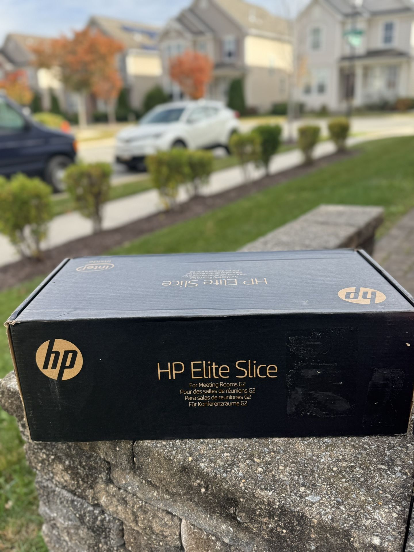 HP Elite Slice Mini Desktop + Touch Display