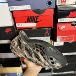 Adidas Yeezy MX Cinder Foam Runner size 12 Close To PADS