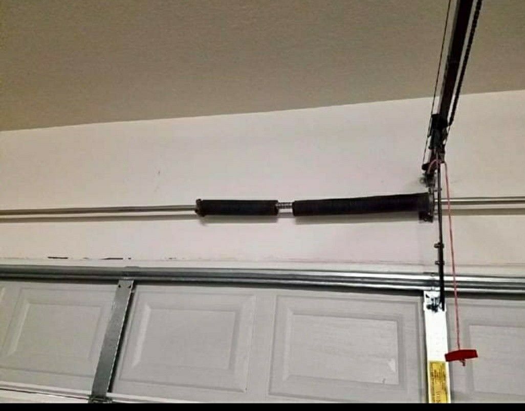 GARAGE DOOR  SPRNGS 